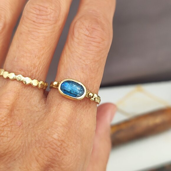 14K Yellow gold ring with Blue Kyanite. UNIQUE handmade beautiful texture ring. - Picture 12 of 13